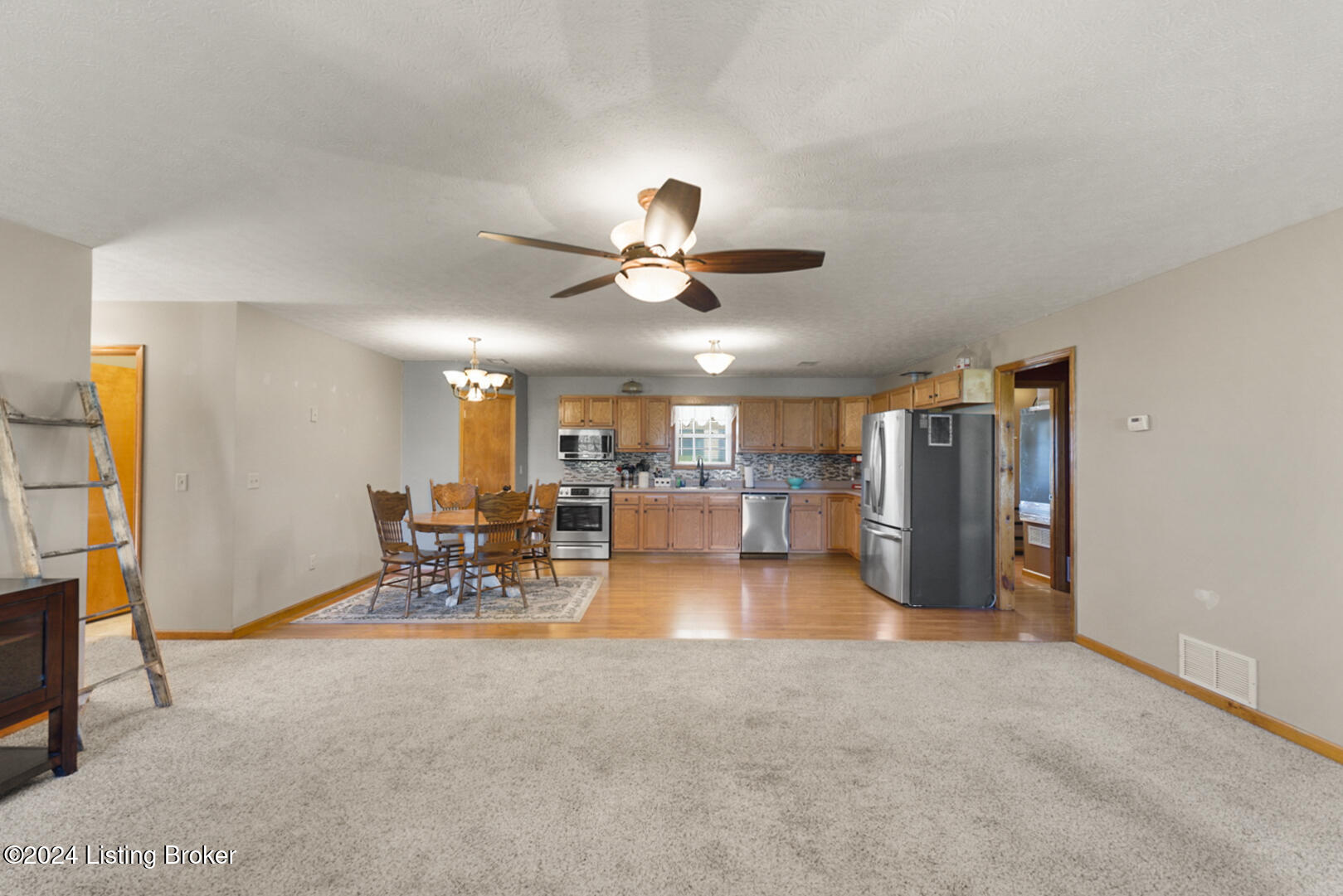 423 Cherry Blossom Dr, Sonora, Kentucky image 17
