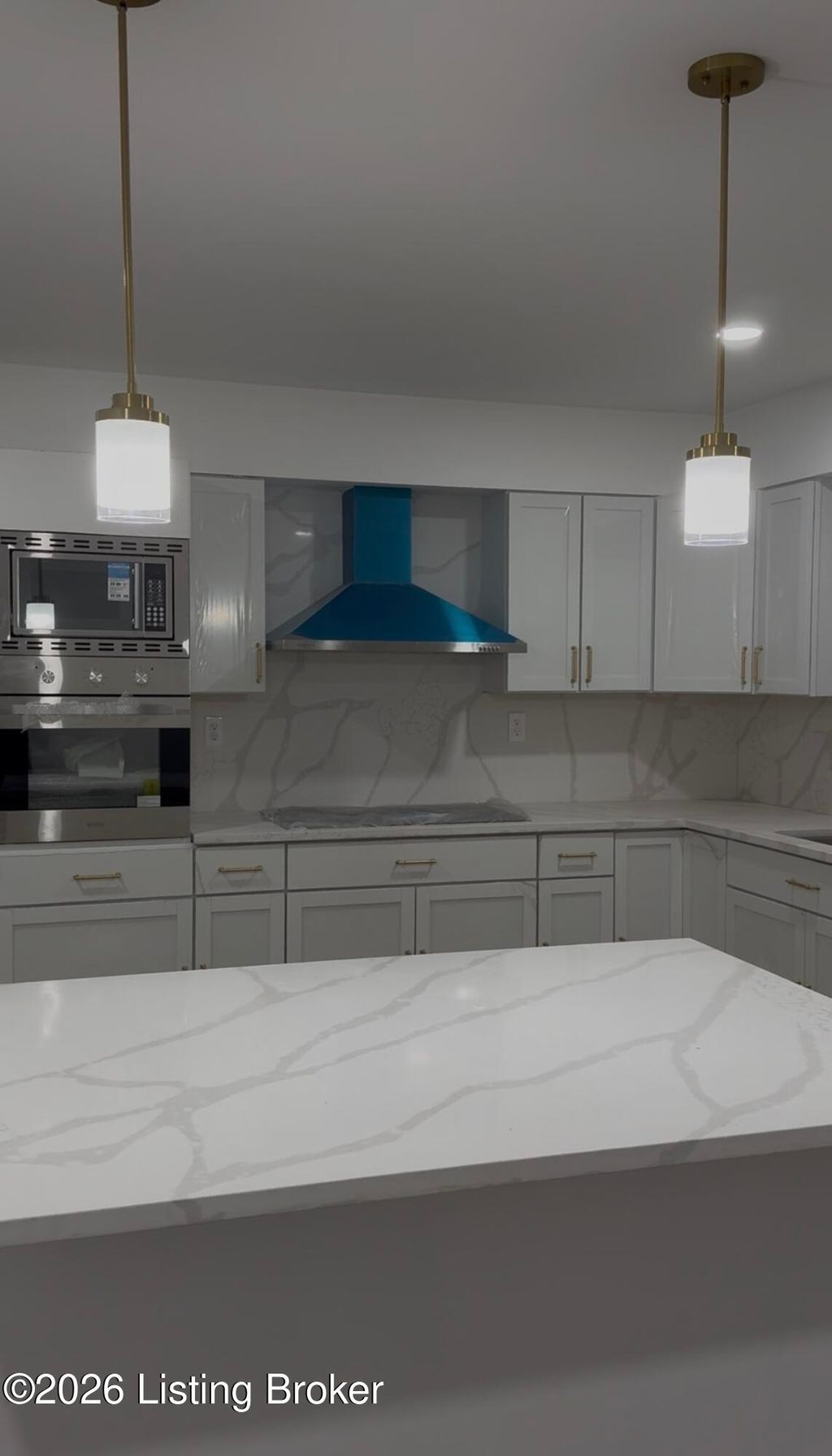 Photo of 1901 Taffeta Dr, Louisville, KY 40272 (MLS # 1707665)