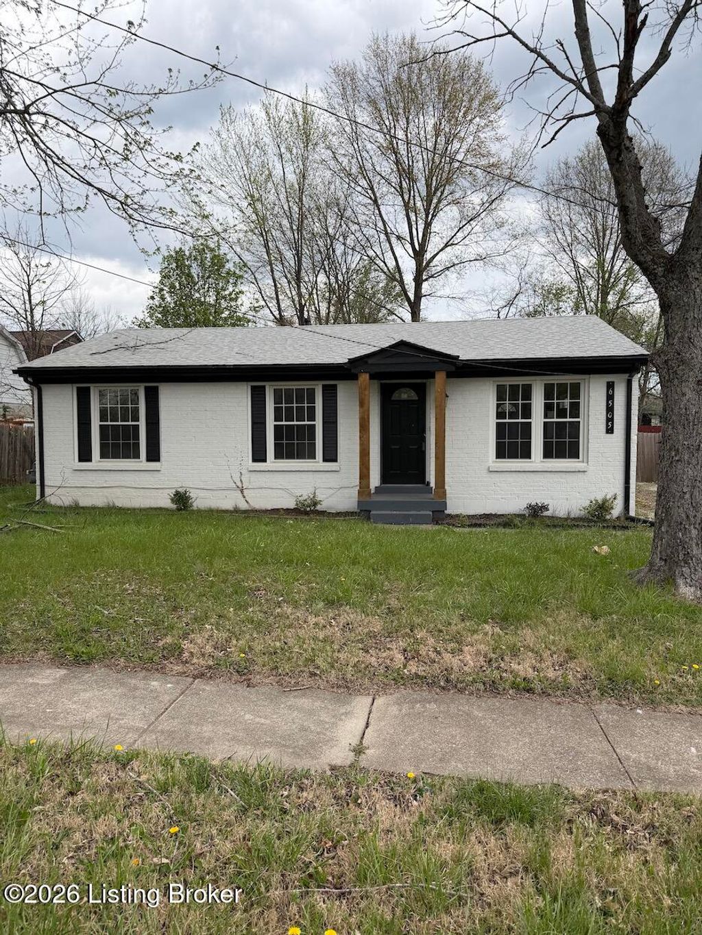 Photo of 6505 Cooper Chapel Rd, Louisville, KY 40229 (MLS # 1713135)