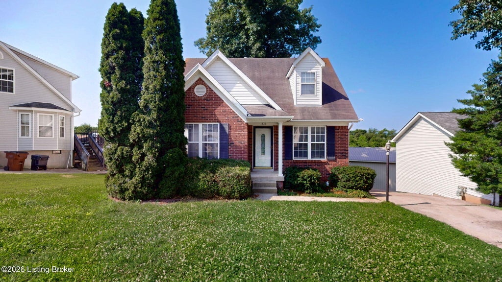 Photo of 6815 Currington Cir, Louisville, KY 40258 (MLS # 1725433)