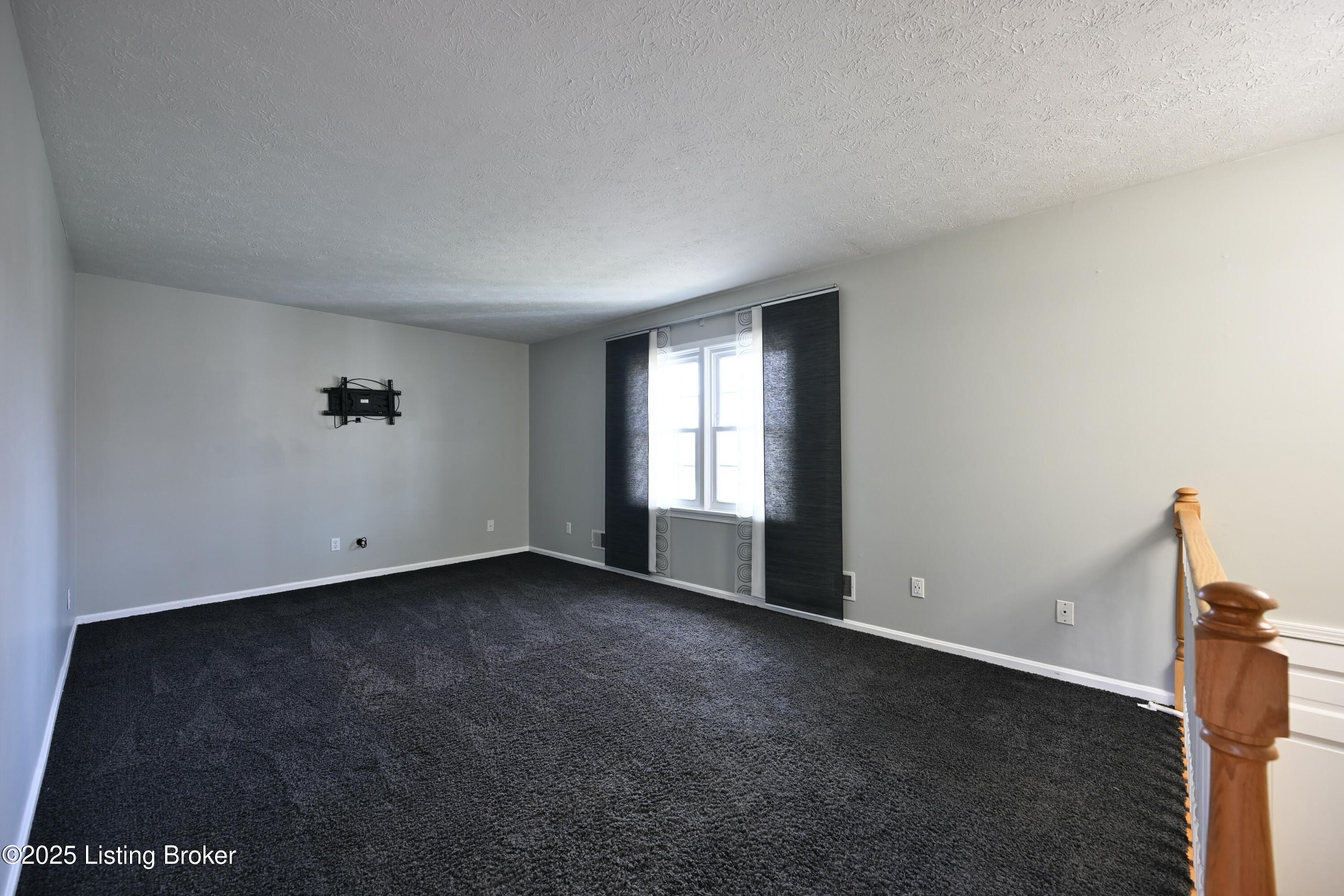 7514 Pimlico Dr, Louisville, Pennsylvania image 12