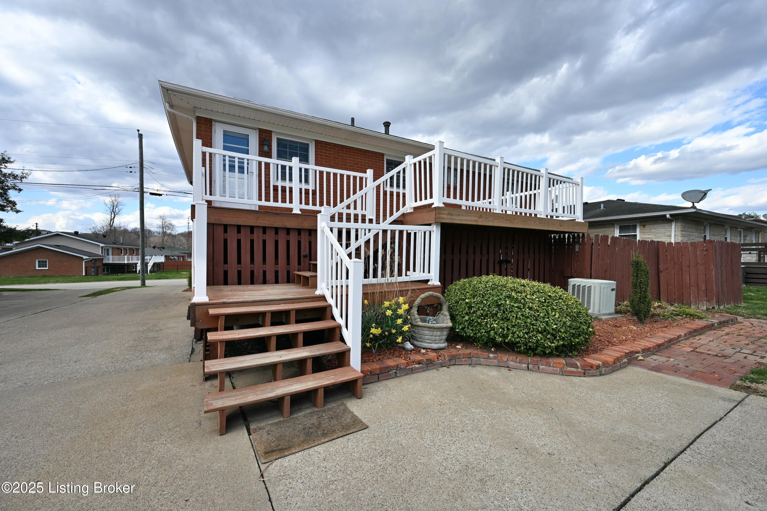 7514 Pimlico Dr, Louisville, Pennsylvania image 23