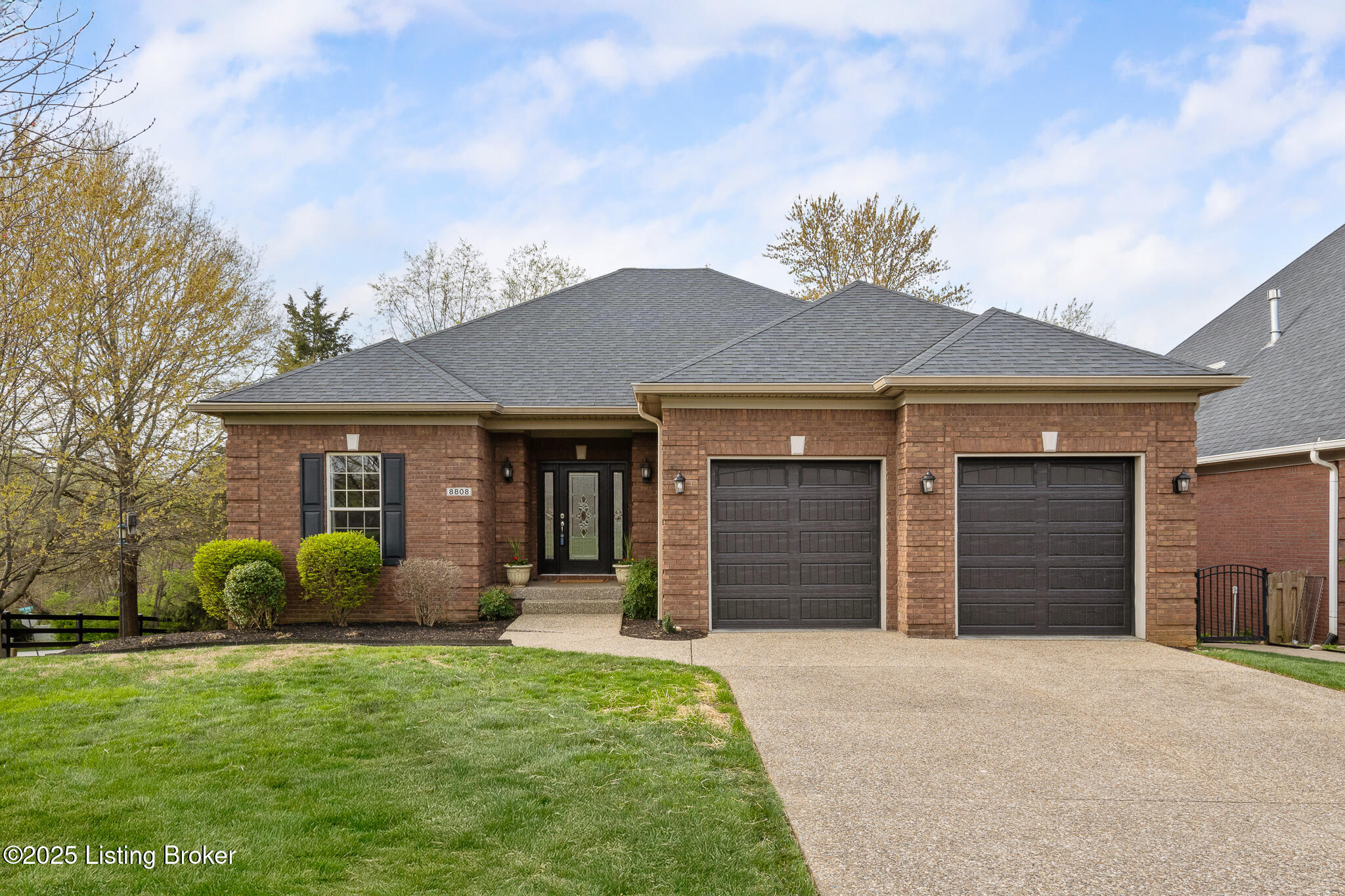 8808 Brook Willow Dr, Louisville, Kentucky image 1