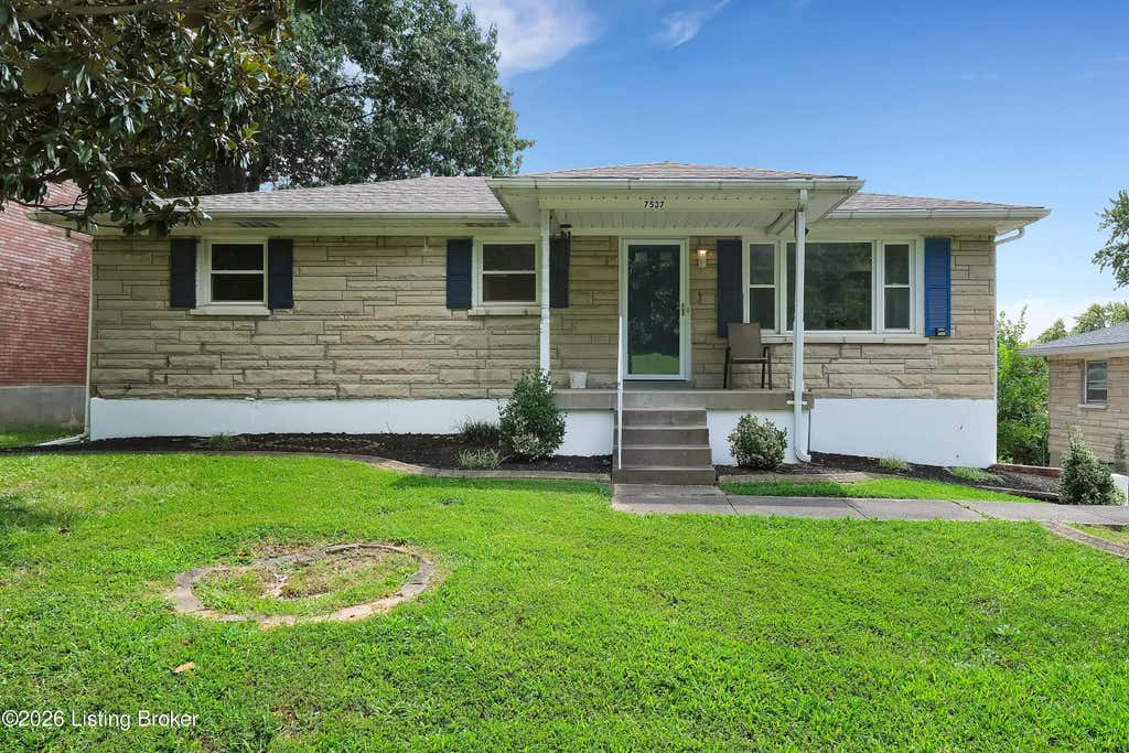 Photo of 7537 Manslick Rd, Louisville, KY 40214 (MLS # 1725410)