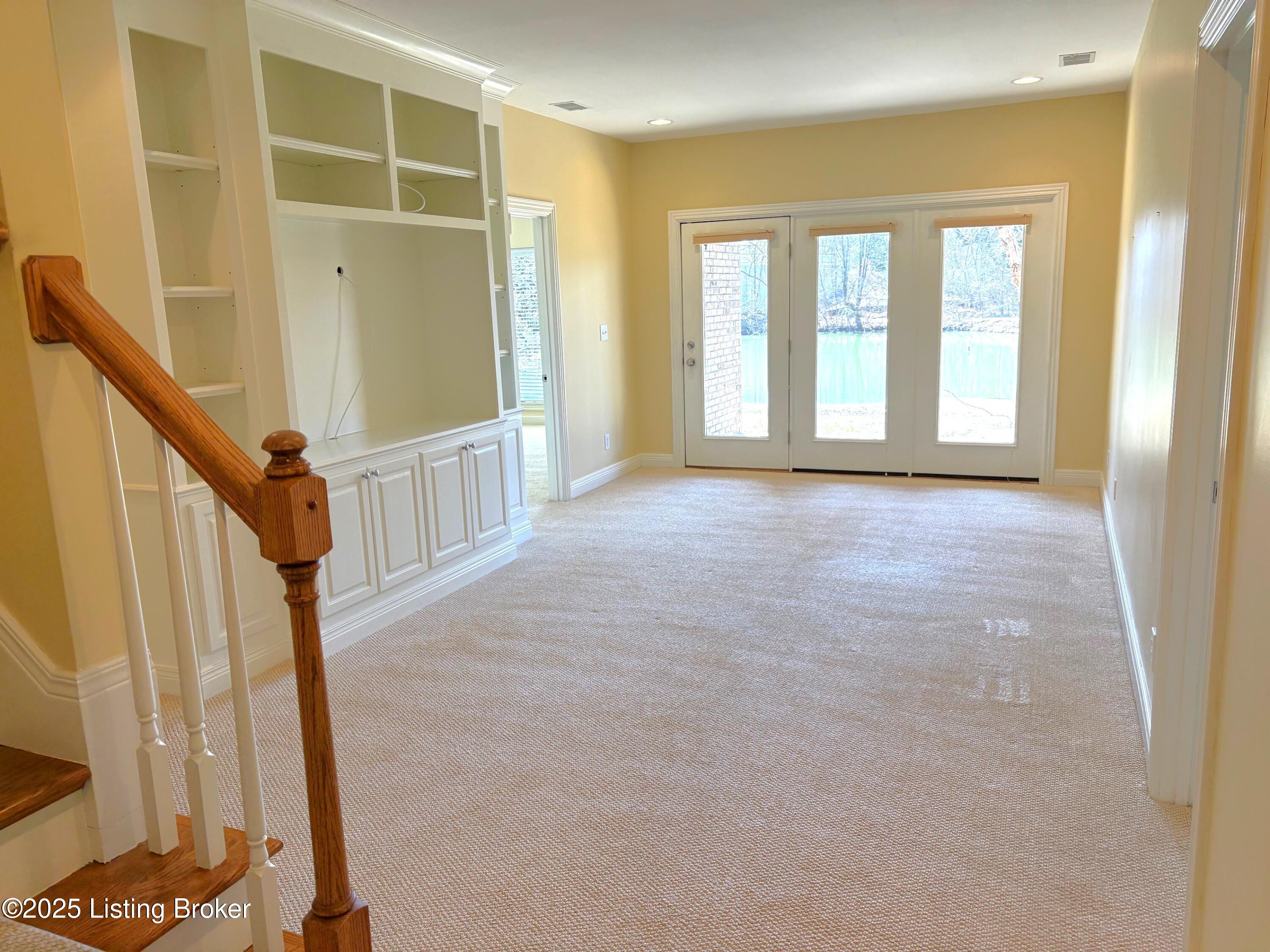 16516 Briston Avon Ln, Louisville, Kentucky image 40