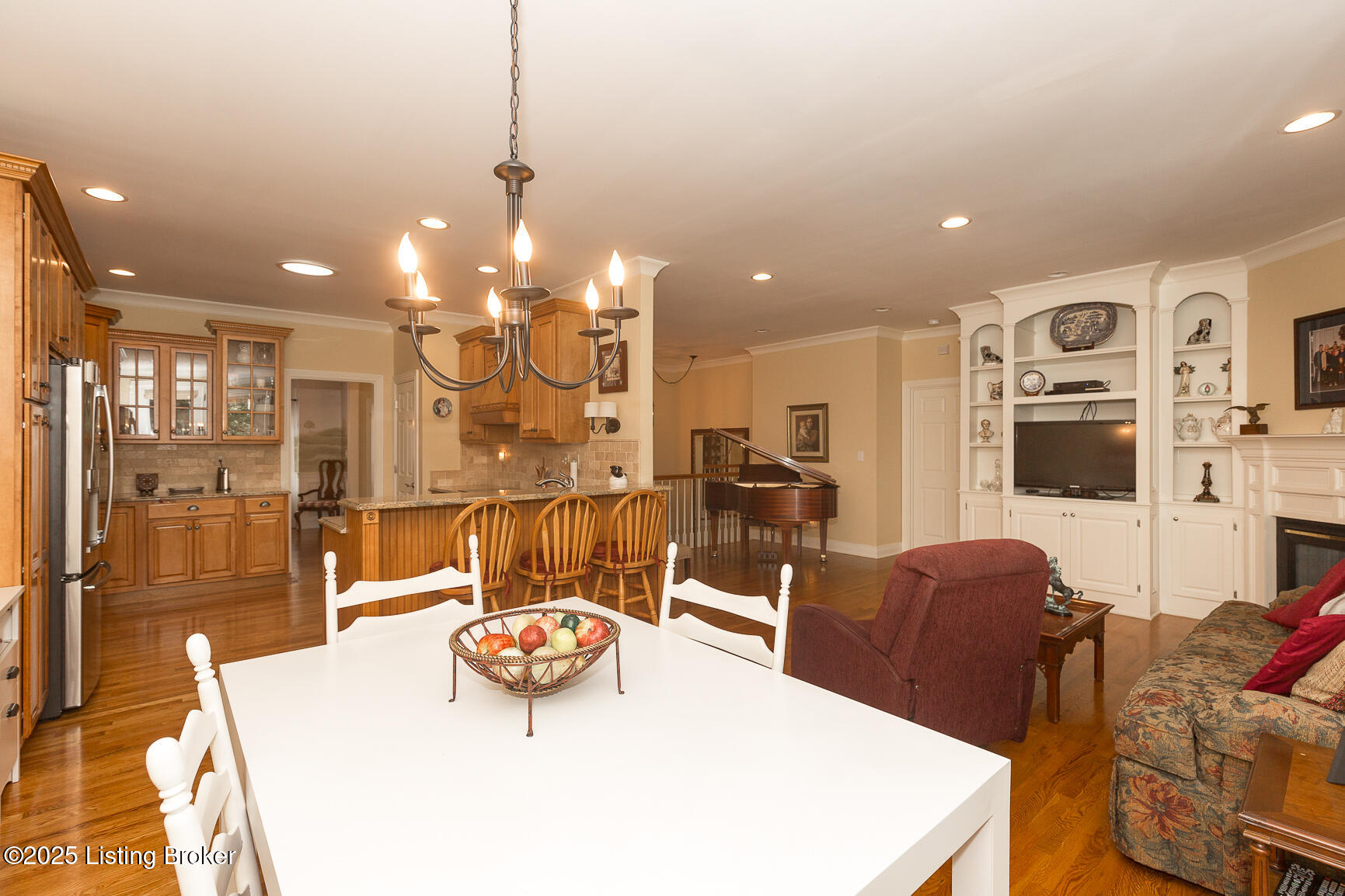 16516 Briston Avon Ln, Louisville, Kentucky image 22