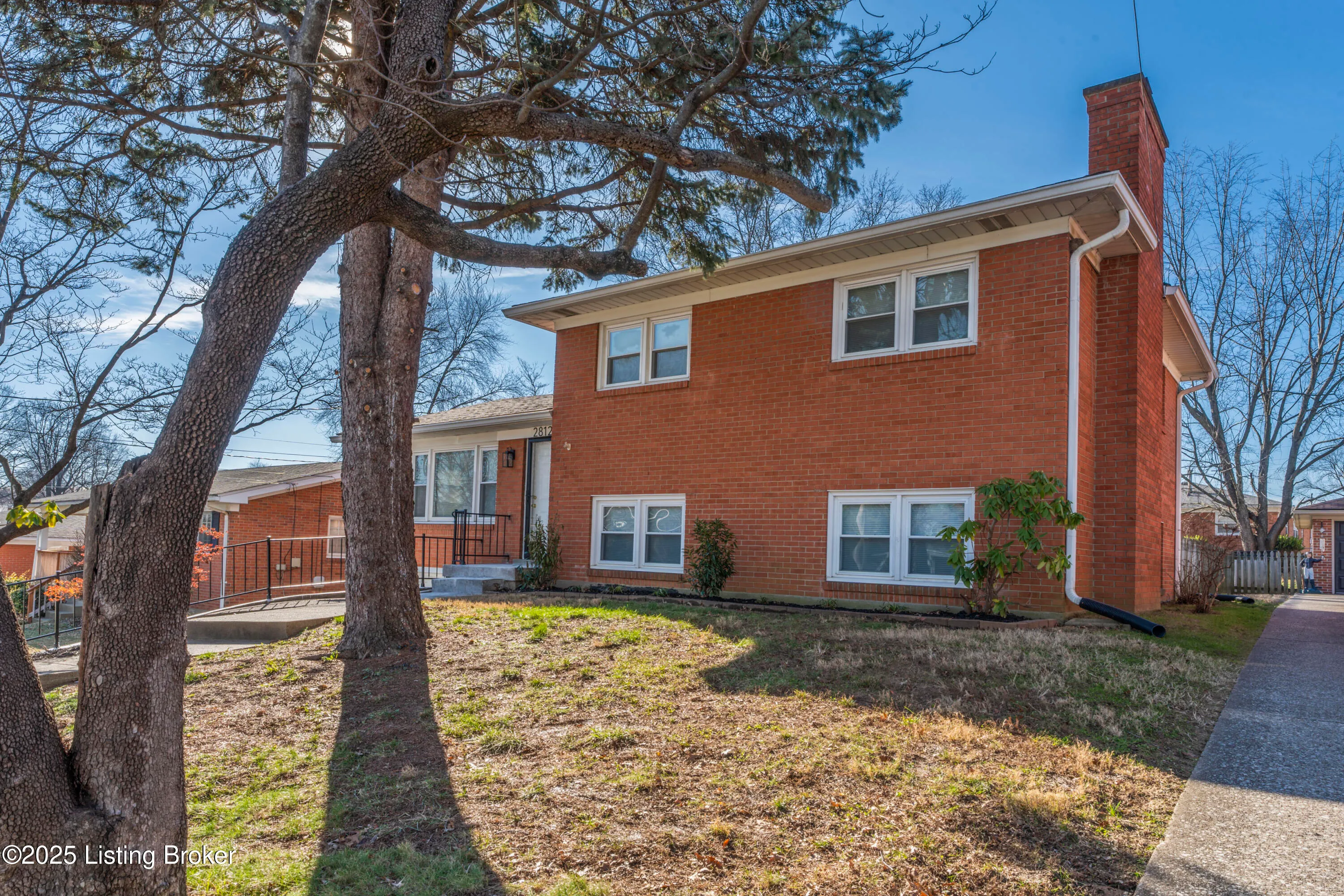 Louisville, Kentucky 40217, United States, 4 Bedrooms Bedrooms, ,2 BathroomsBathrooms,Residential,Active,21088