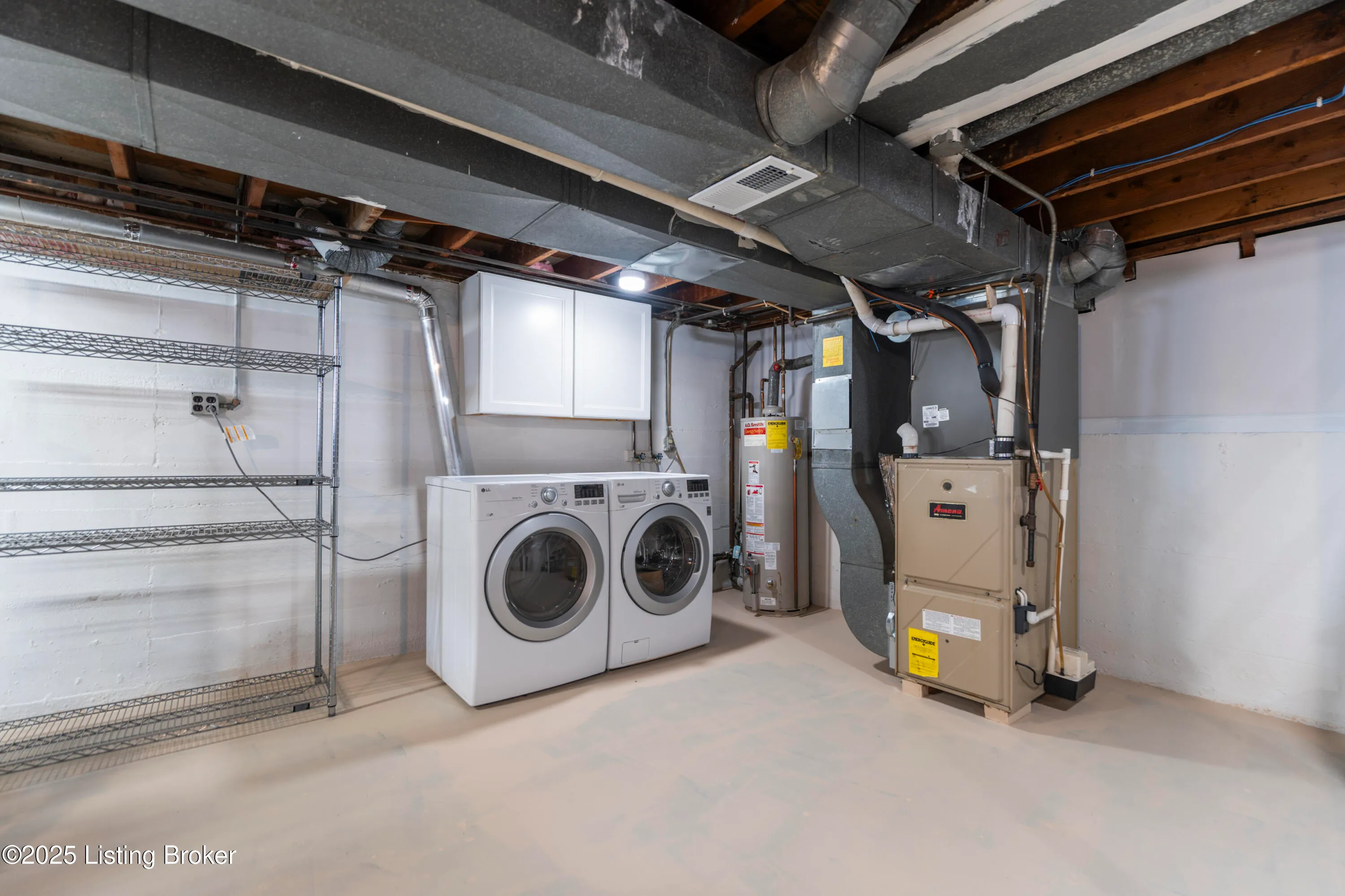 Louisville, Kentucky 40217, United States, 4 Bedrooms Bedrooms, ,2 BathroomsBathrooms,Residential,Active,21088