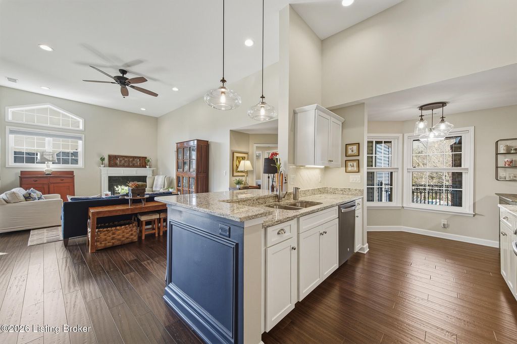 Photo of 6903 Ridge Run Cir, Prospect, KY 40059 (MLS # 1708932)