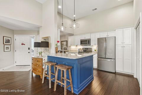 Photo of 6903 Ridge Run Cir, Prospect, KY 40059 (MLS # 1708932)