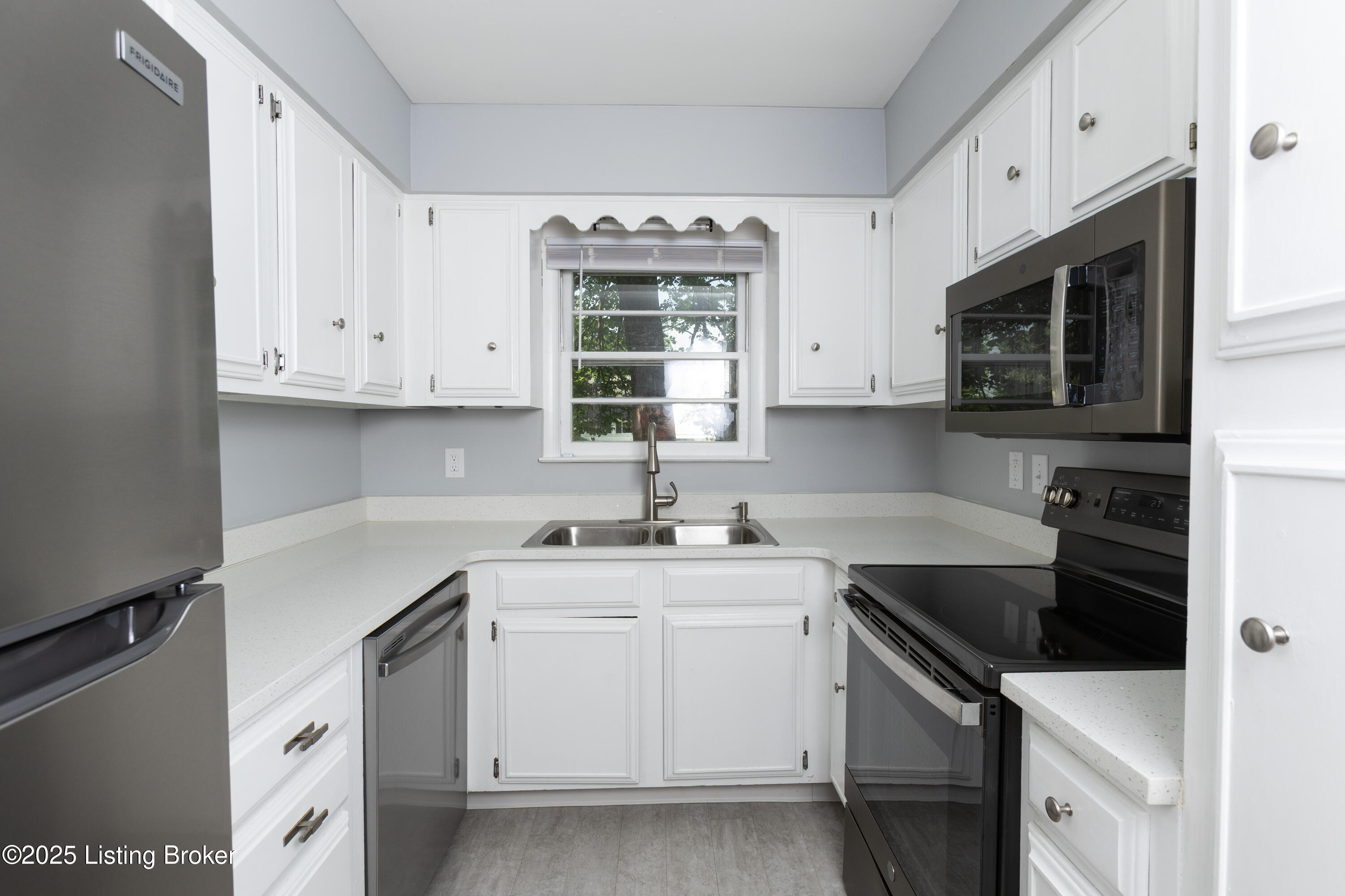 3715 Stanton Blvd, Louisville, Kentucky image 7
