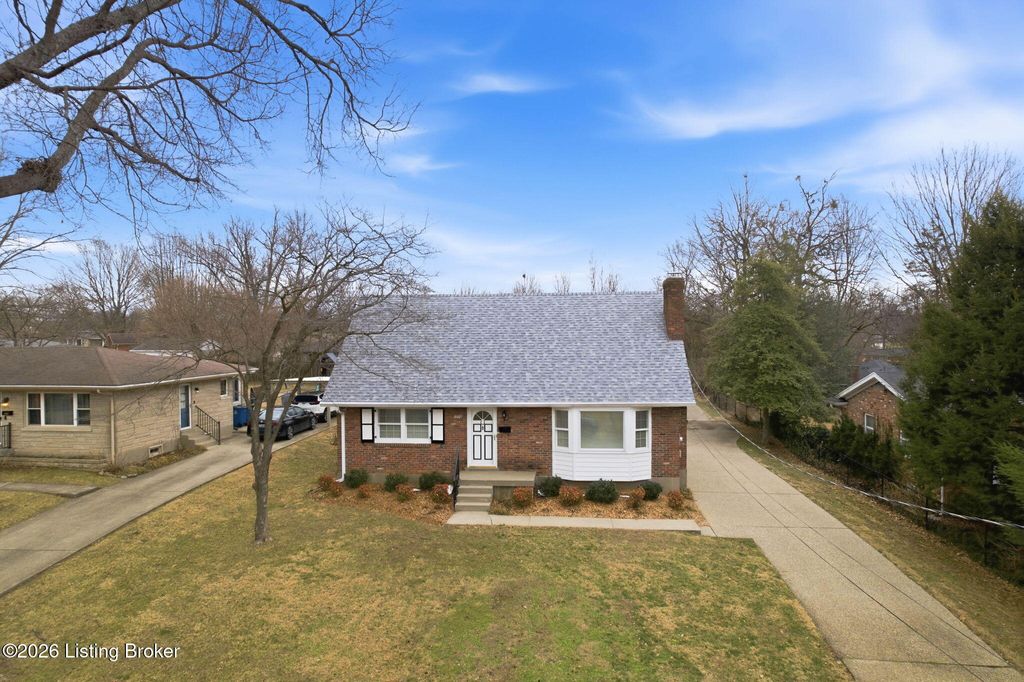 Photo of 8007 Wanda Way, Louisville, KY 40219 (MLS # 1709479)