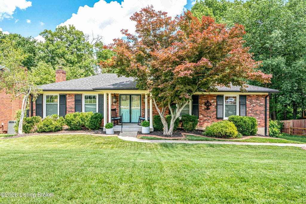Photo of 9107 Split Rail Dr, Louisville, KY 40272 (MLS # 1728195)