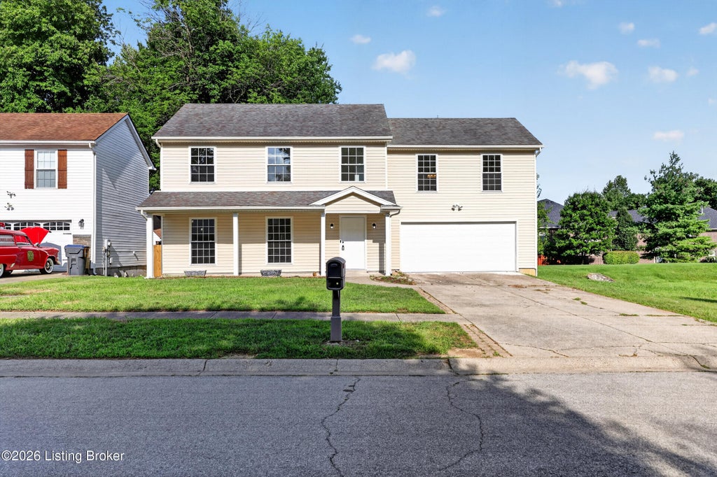 Photo of 8113 Apple Valley Dr, Louisville, KY 40228 (MLS # 1725398)