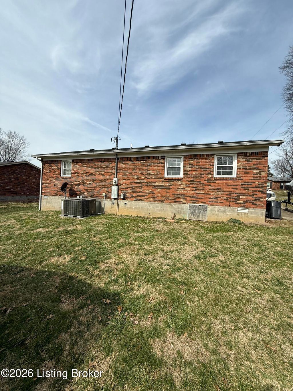 Photo of 216 Hill St, Bardstown, KY 40004 (MLS # 1710232)