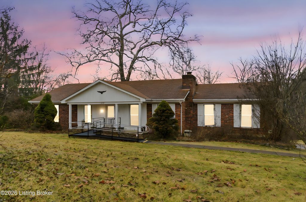 Photo of 2107 Walnut Rd, La Grange, KY 40031 (MLS # 1709470)
