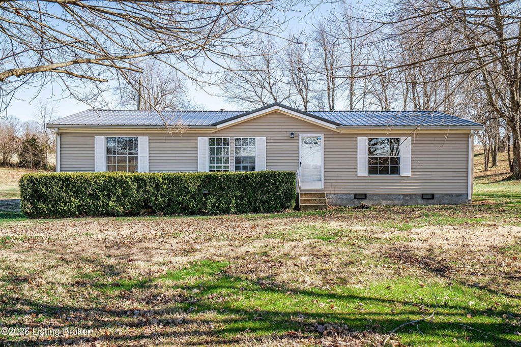 Photo of 672 Whickerville Rd, Hardyville, KY 42746 (MLS # 1707108)