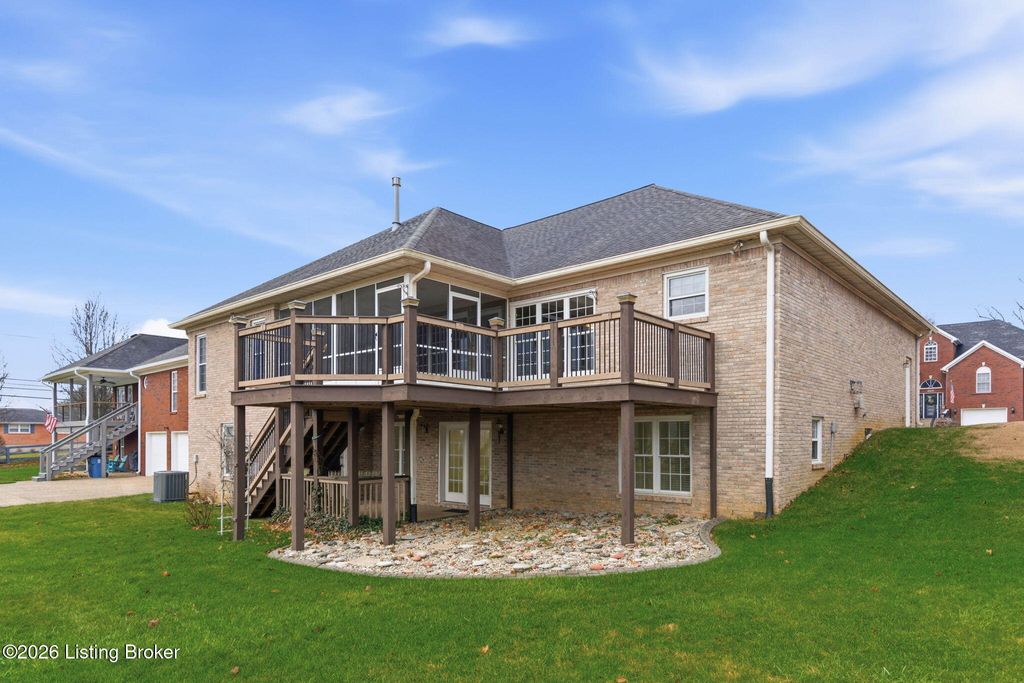 Photo of 7929 Windgate Dr, Louisville, KY 40291 (MLS # 1706631)