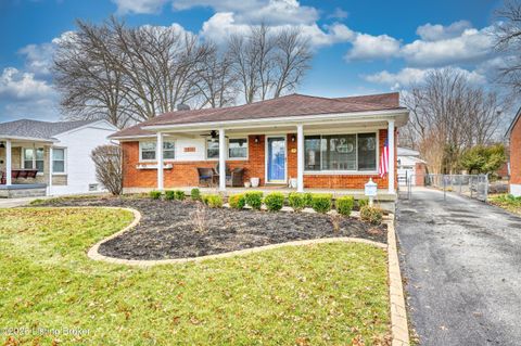 Photo of 3326 Dean Dr, Louisville, KY 40220 (MLS # 1710028)