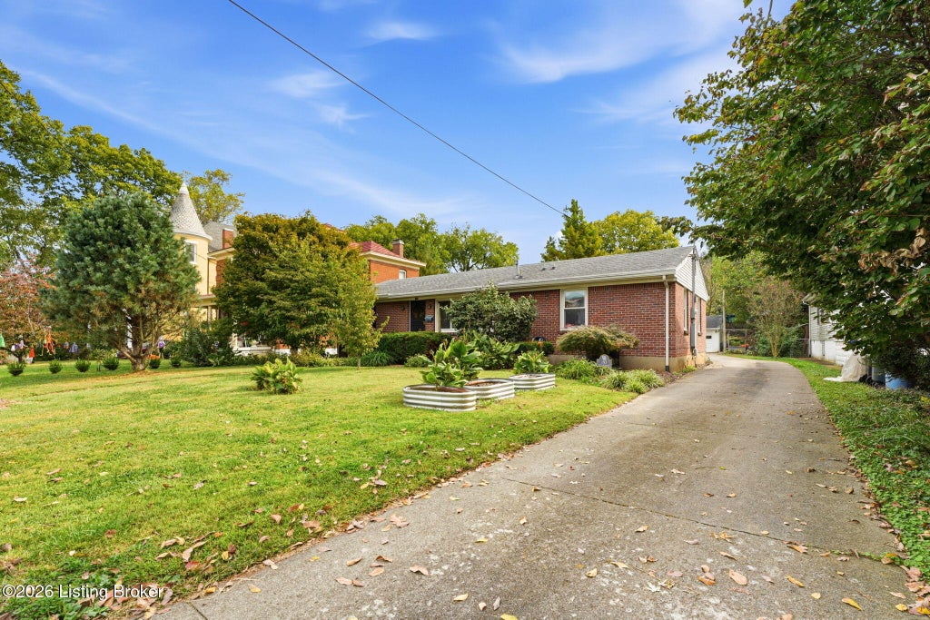 Photo of 193 N Bellaire Ave, Louisville, KY 40206 (MLS # 1732556)