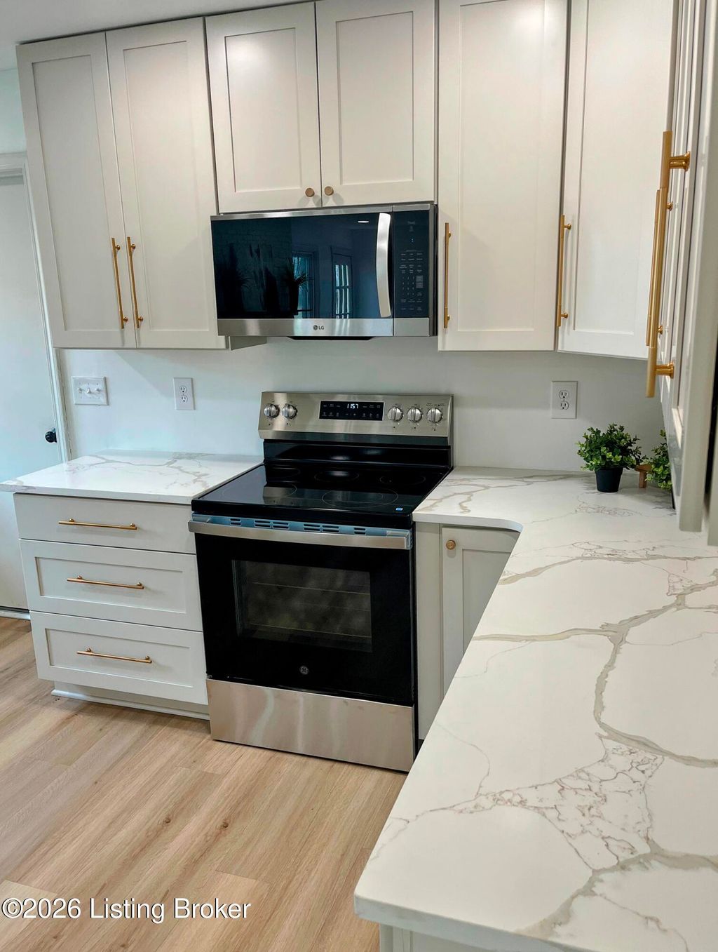 Photo of 8301 Old Boundary Rd, Louisville, KY 40291 (MLS # 1707308)