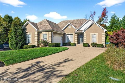 Photo of 13615 Forest Bend Cir, Louisville, KY 40245 (MLS # 1702187)