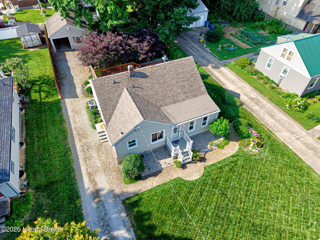 Photo of 11612 Frank Ave, Louisville, KY 40243 (MLS # 1720783)