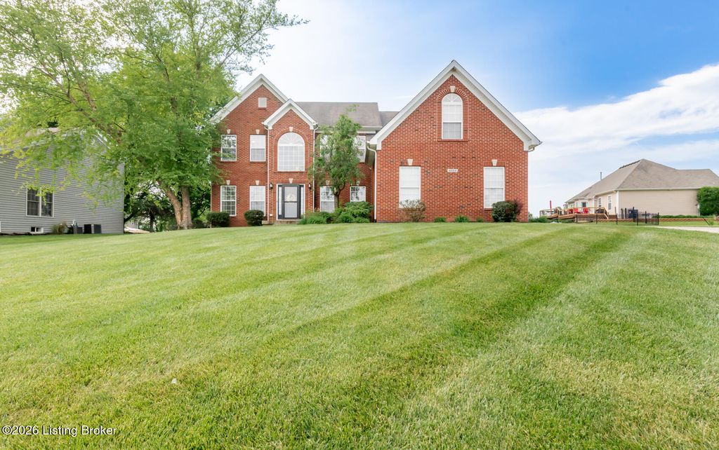Photo of 4604 Morgan Place Blvd, La Grange, KY 40031 (MLS # 1716277)
