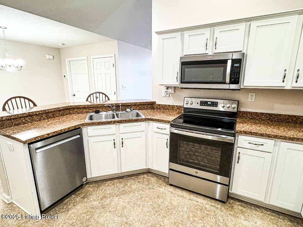 135 Michelle Dr #UNIT C, Shepherdsville, Kentucky image 3