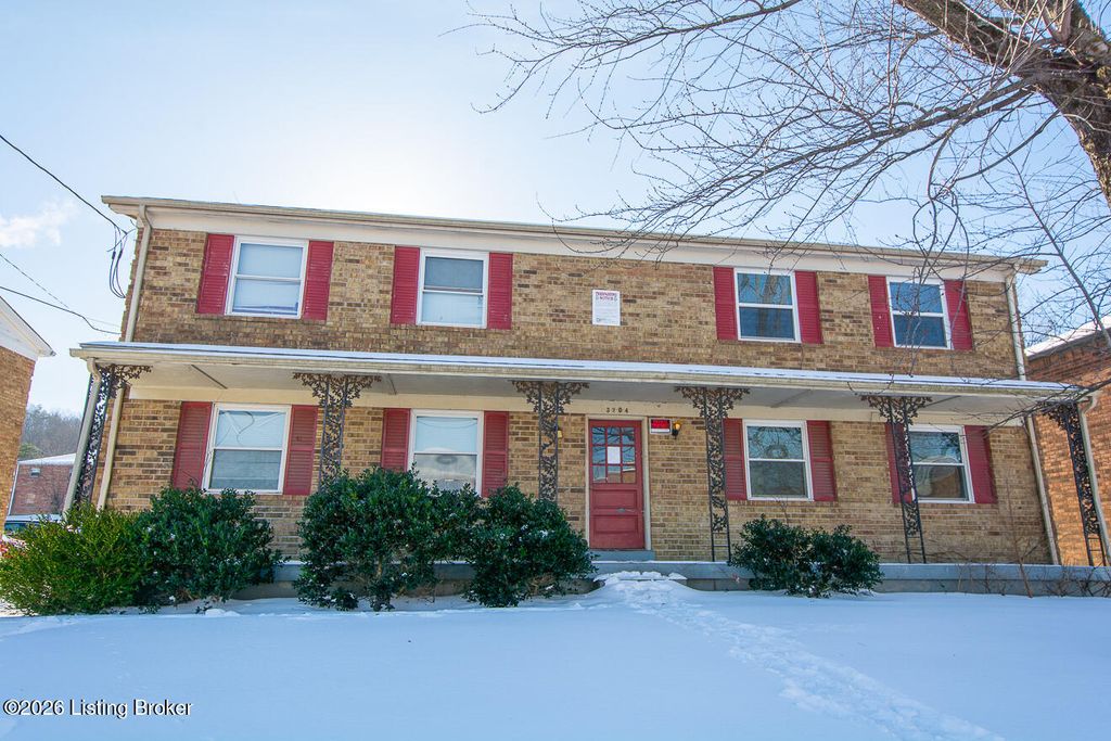 Photo of 3204 Fordhaven Rd, Louisville, KY 40214 (MLS # 1706865)