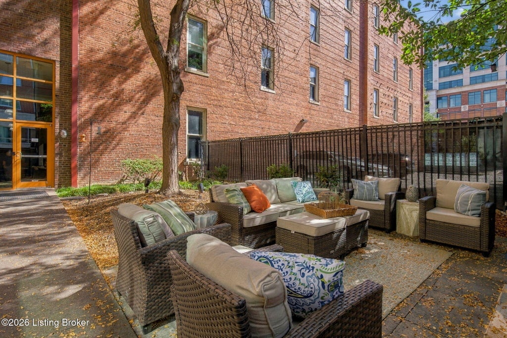 Photo of 309 E Market St #302, Louisville, KY 40202 (MLS # 1730331)