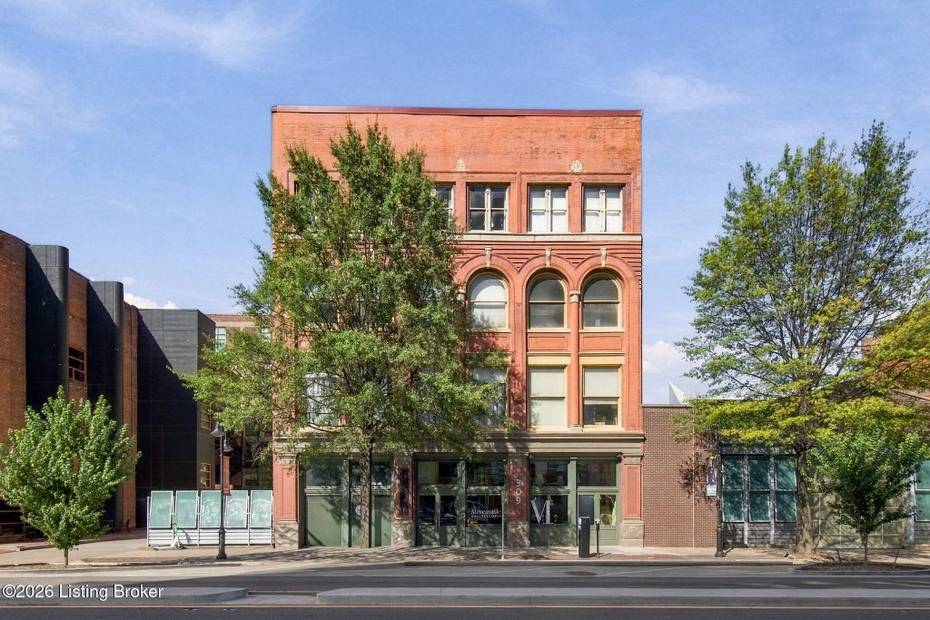 Photo of 309 E Market St #302, Louisville, KY 40202 (MLS # 1730331)