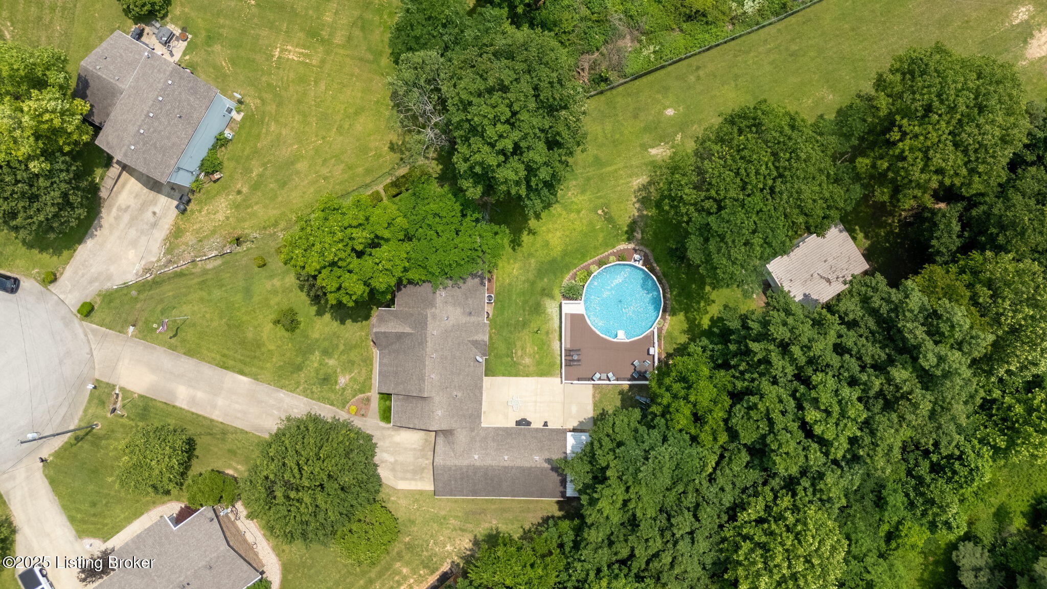 2840 Oakwood Dr, Bardstown, Pennsylvania image 34