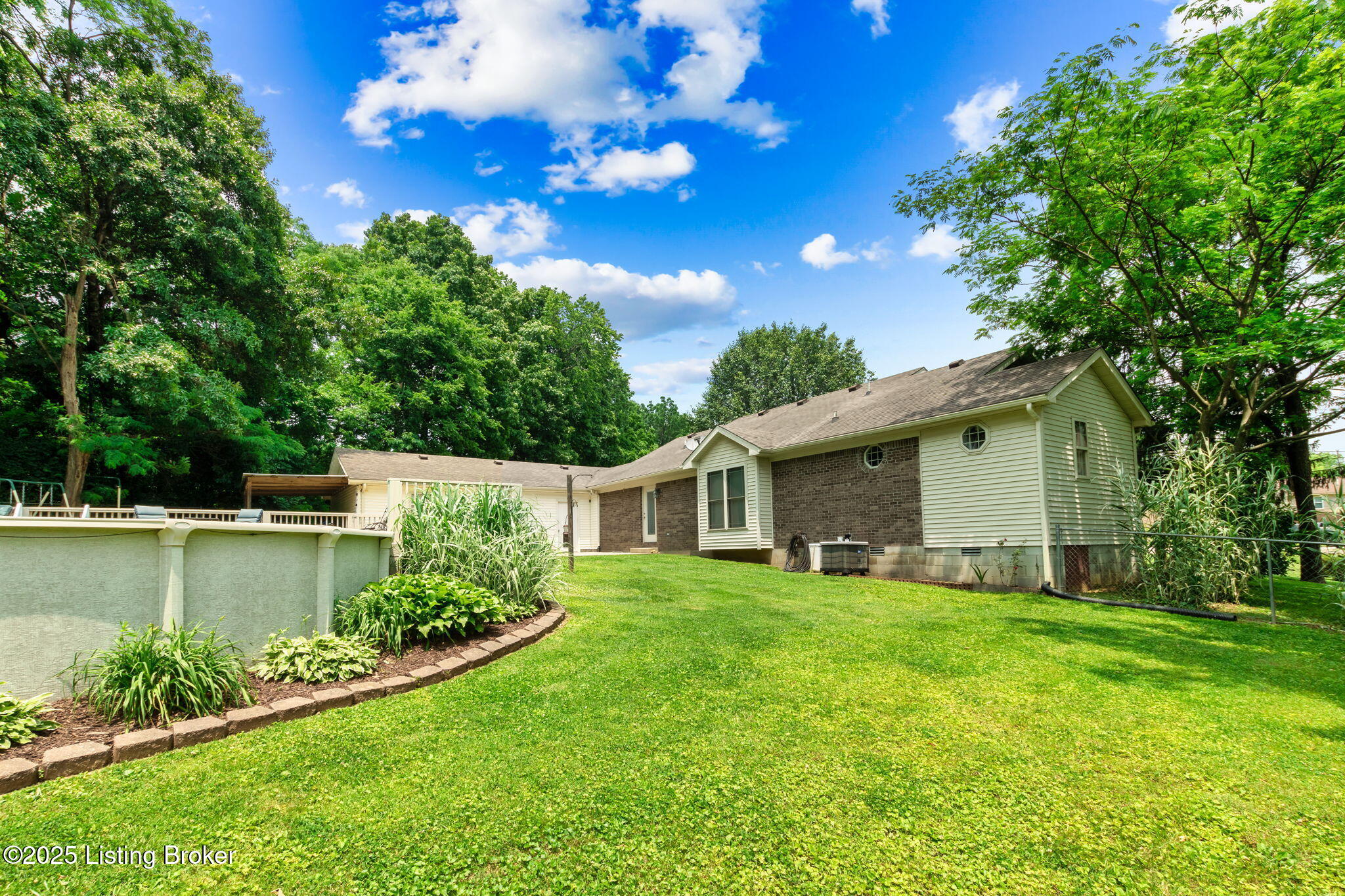 2840 Oakwood Dr, Bardstown, Pennsylvania image 5