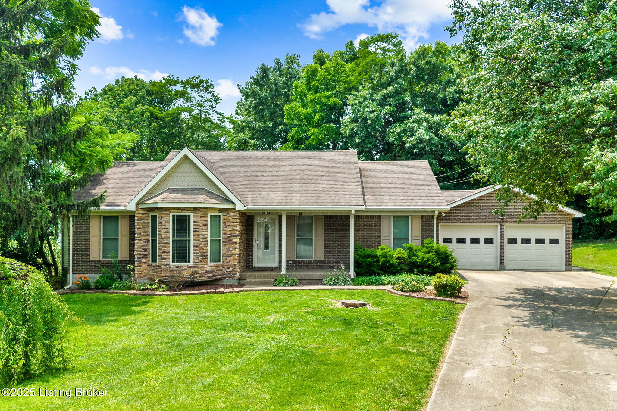 2840 Oakwood Dr, Bardstown, Pennsylvania image 1