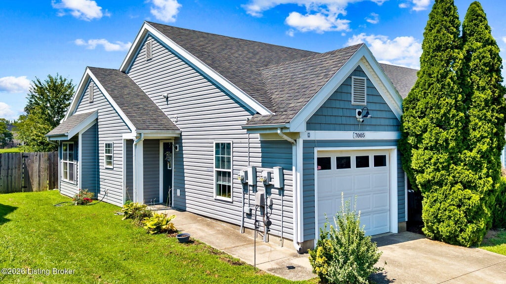 Photo of 7005 James Madison Way, Louisville, KY 40272 (MLS # 1725556)