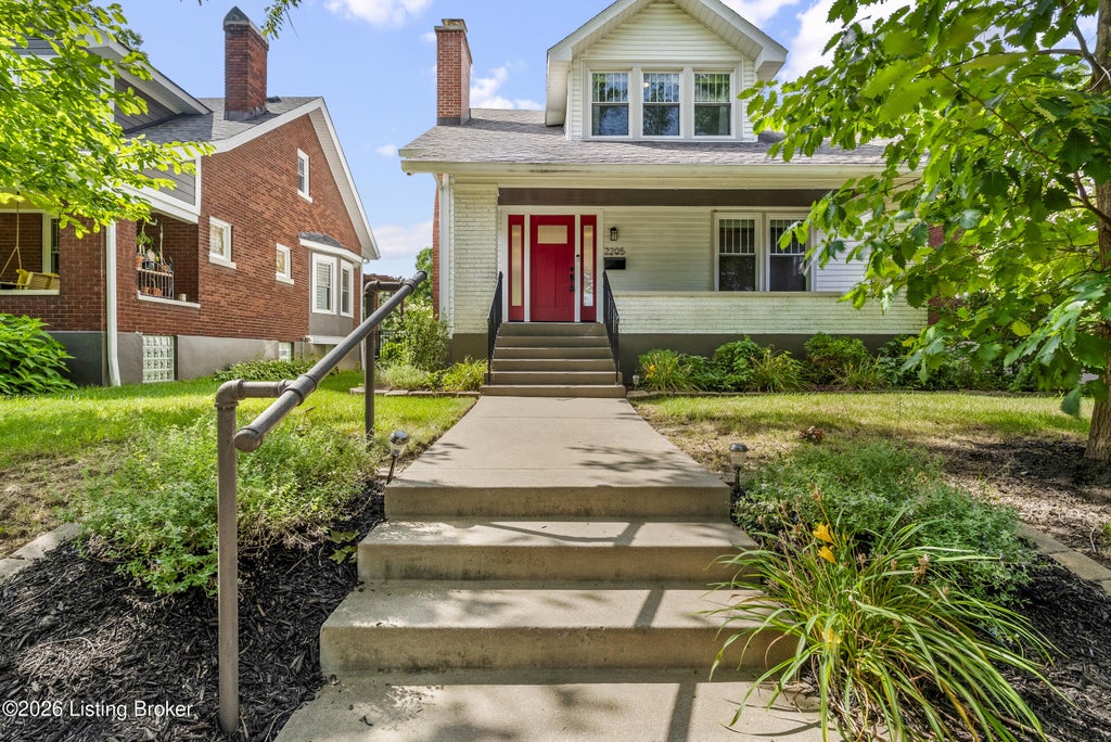 Photo of 2205 Weber Ave, Louisville, KY 40205 (MLS # 1724030)