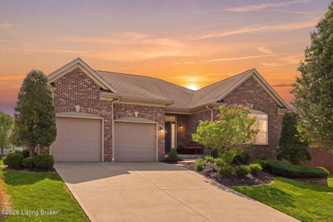 Townhouse For Sale - 17505 Stallion Way<br/> Louisville, KY 40245