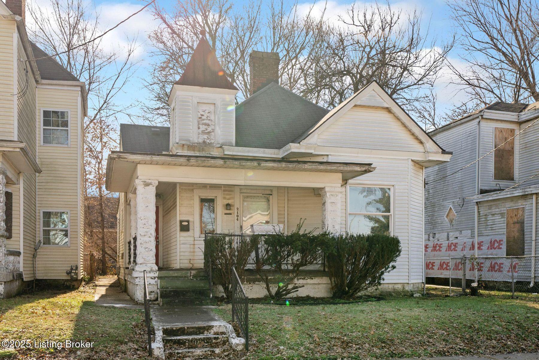 2104 W Burnett Ave, Louisville, Kentucky image 2