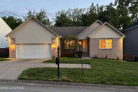 Photo of 6006 Ledgerock Cove Pl, Louisville, KY 40219 (MLS # 1717359)