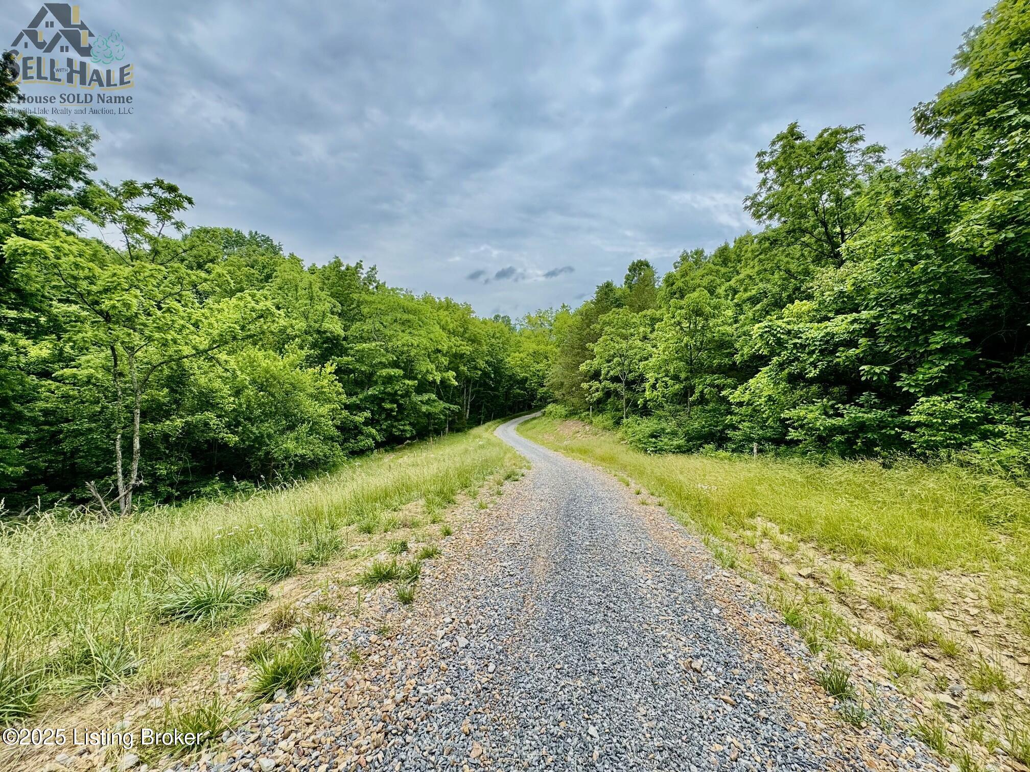 2 S Polin Rd, Willisburg, Pennsylvania image 13