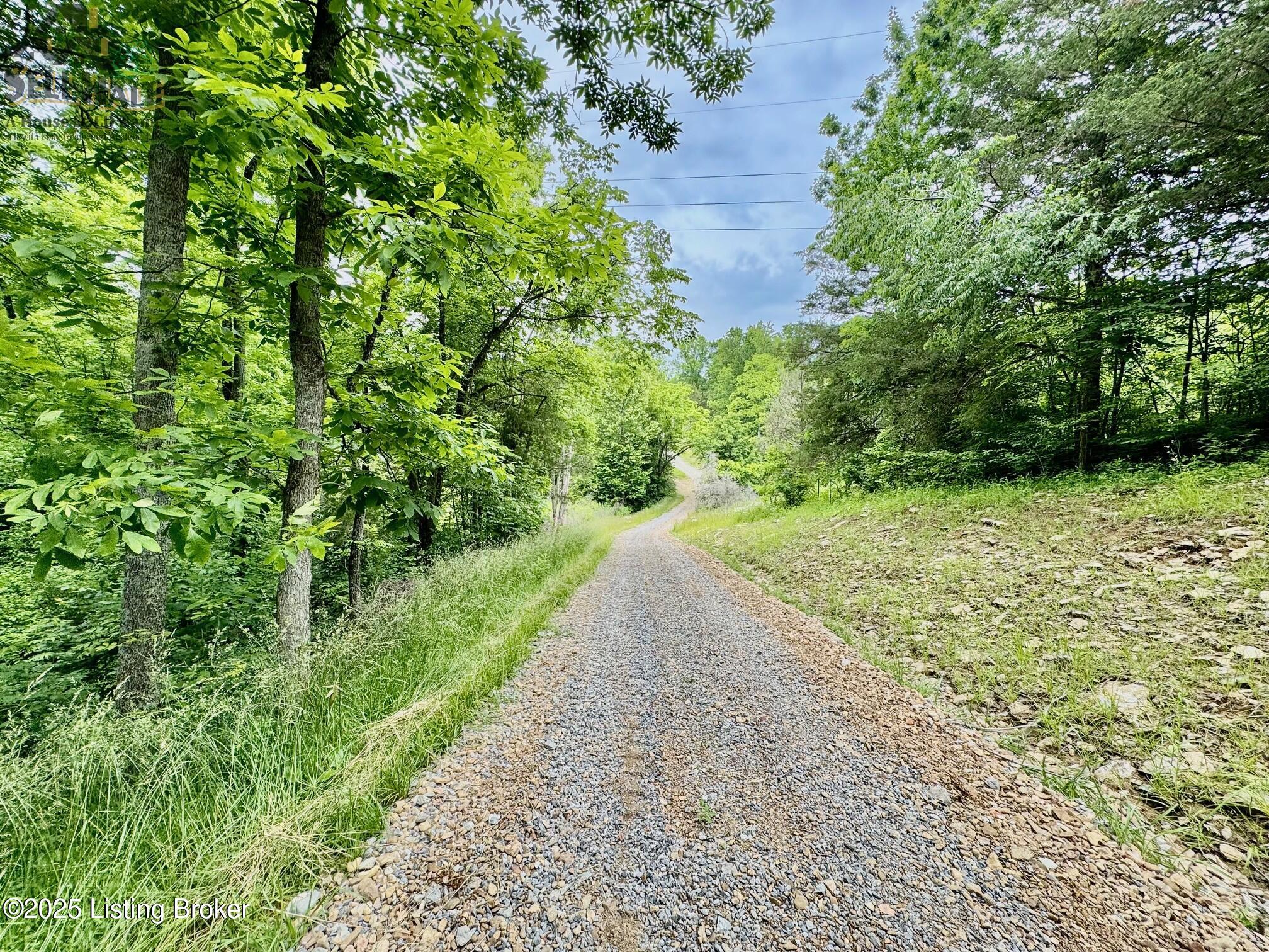 2 S Polin Rd, Willisburg, Pennsylvania image 16