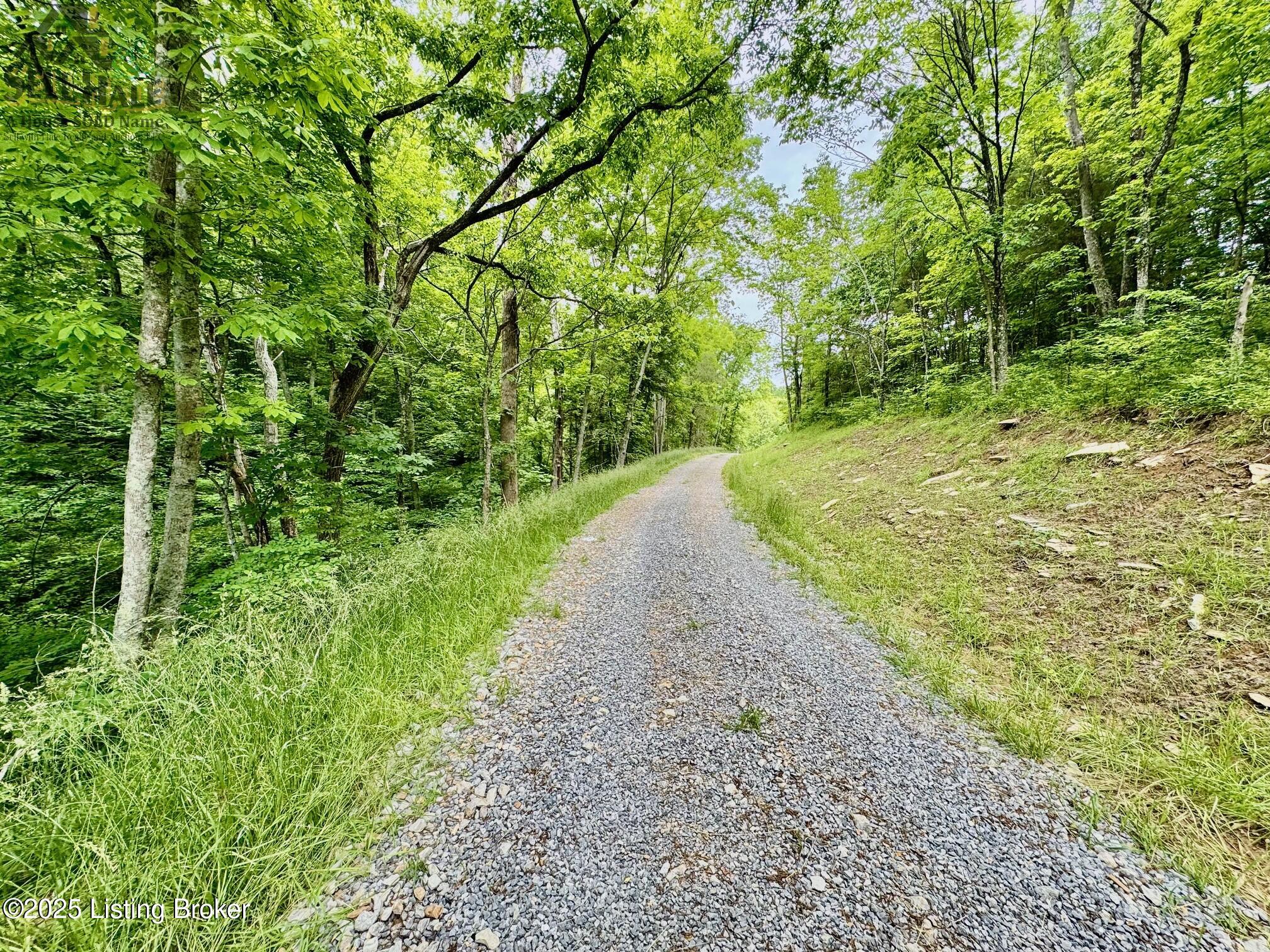 2 S Polin Rd, Willisburg, Pennsylvania image 15