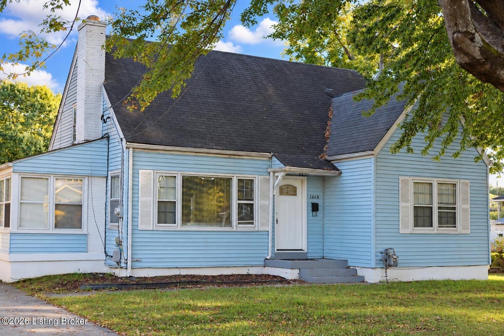 Photo of 1868 Farnsley Rd, Louisville, KY 40216 (MLS # 1732547)