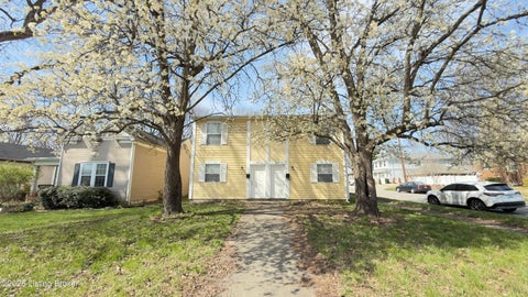 Homes For Rent - 729 E Court Ave<br/> Jeffersonville, IN 47130