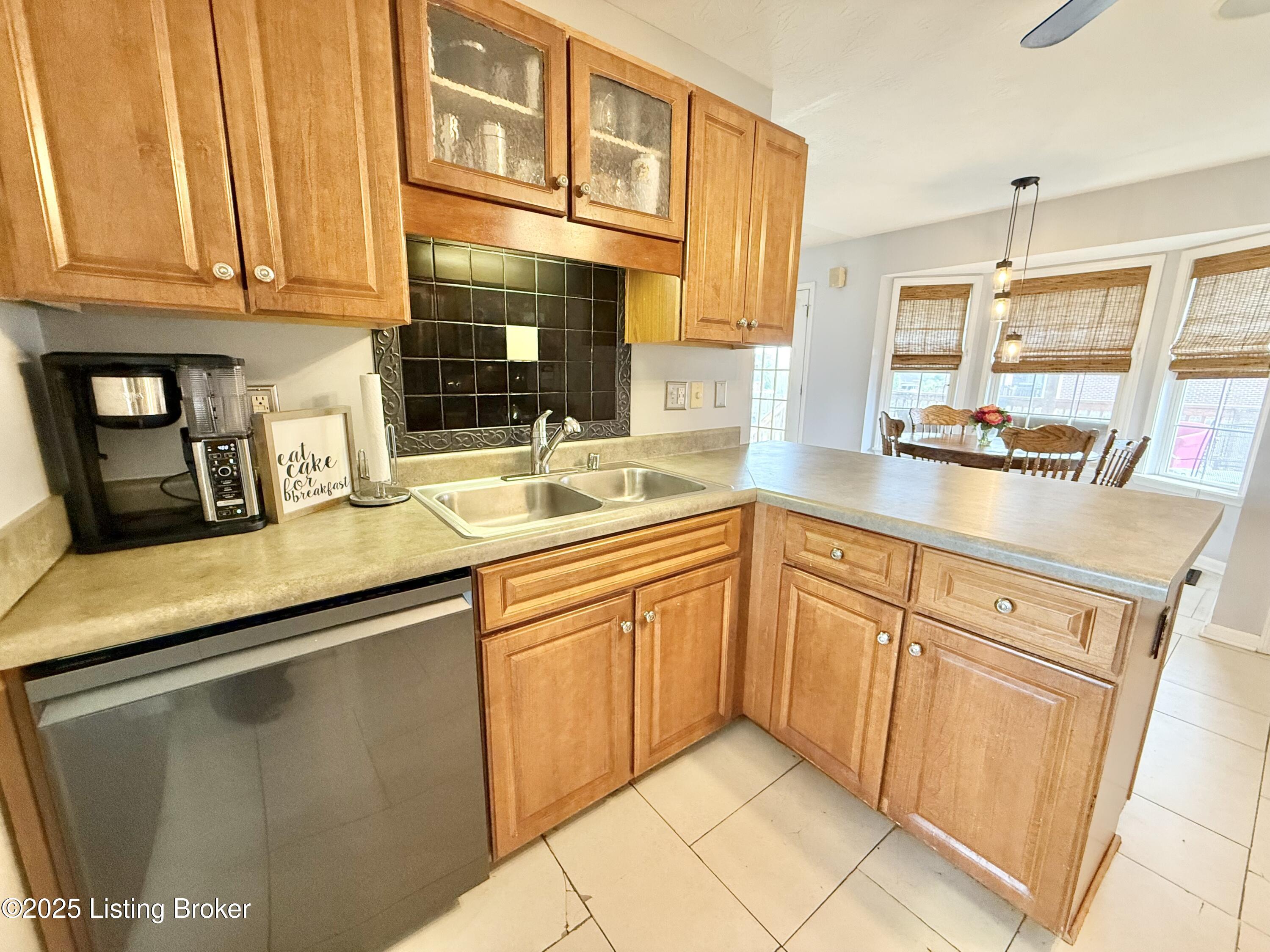 205 Autumn Glen Dr, Mt Washington, Kentucky image 12