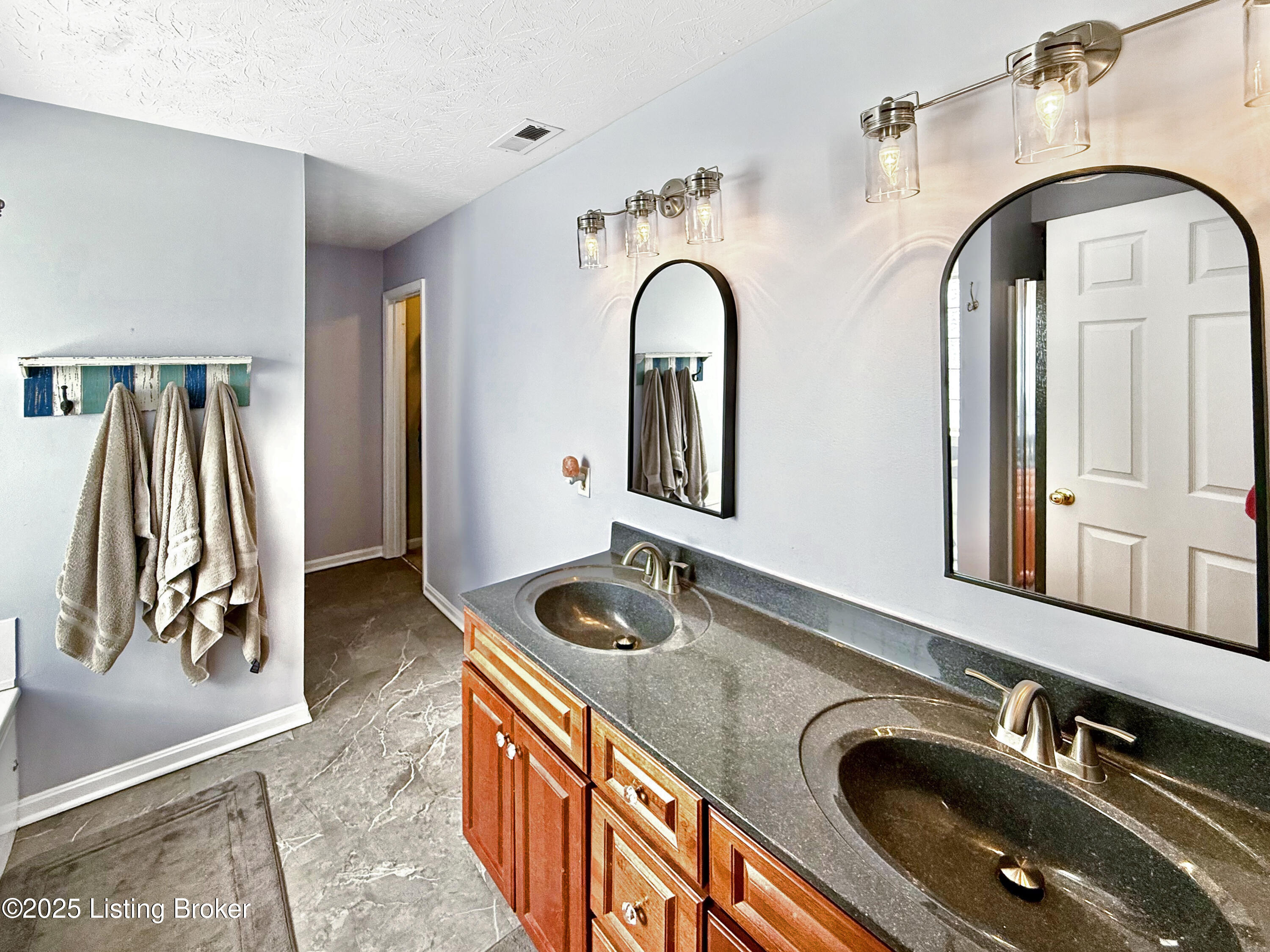 205 Autumn Glen Dr, Mt Washington, Kentucky image 26