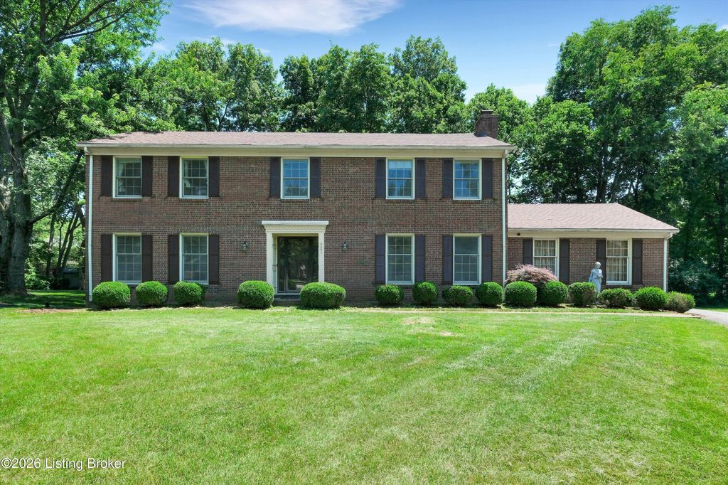 Photo of 2801 Carrington Ct, Louisville, KY 40242 (MLS # 1718840)