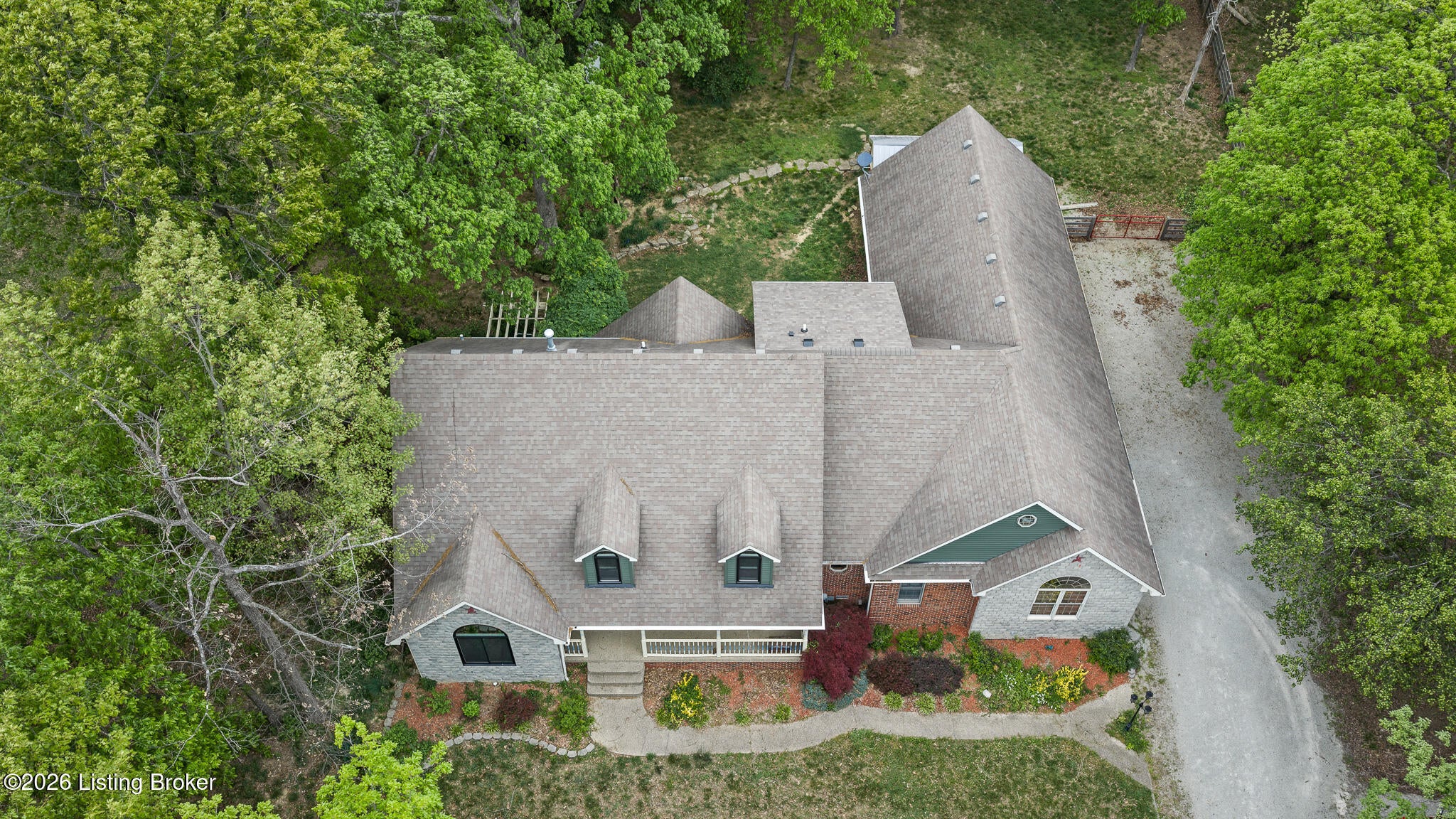 180 Bowman Ct