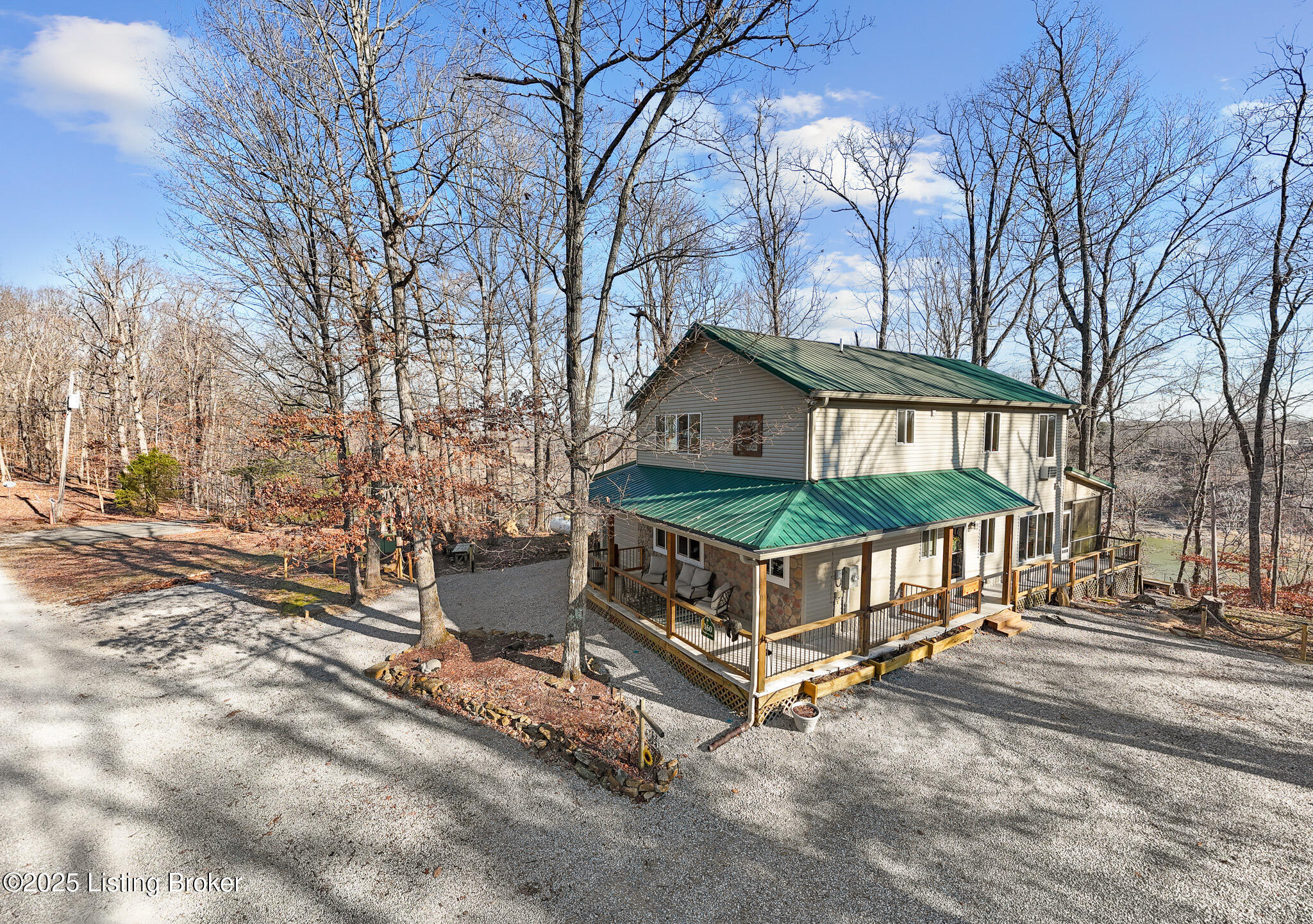 160 Blueberry Hill, Bee Spring, Kentucky image 2